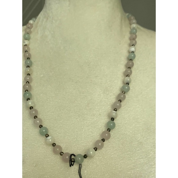 Vintage Gemstone Beaded Necklace Mother of Pearl - Picture 9 of 11